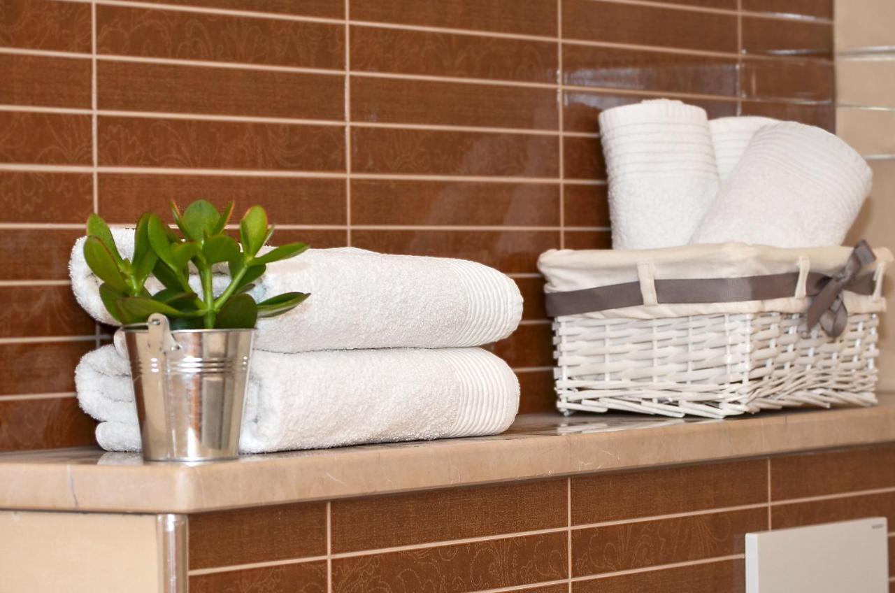 Apartmani Adela Solin Buitenkant foto