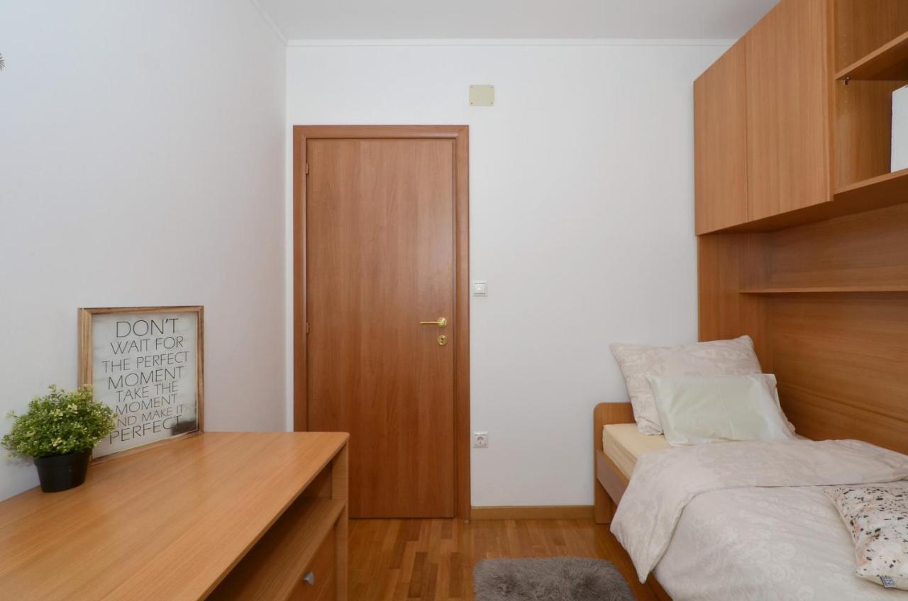 Apartmani Adela Solin Buitenkant foto