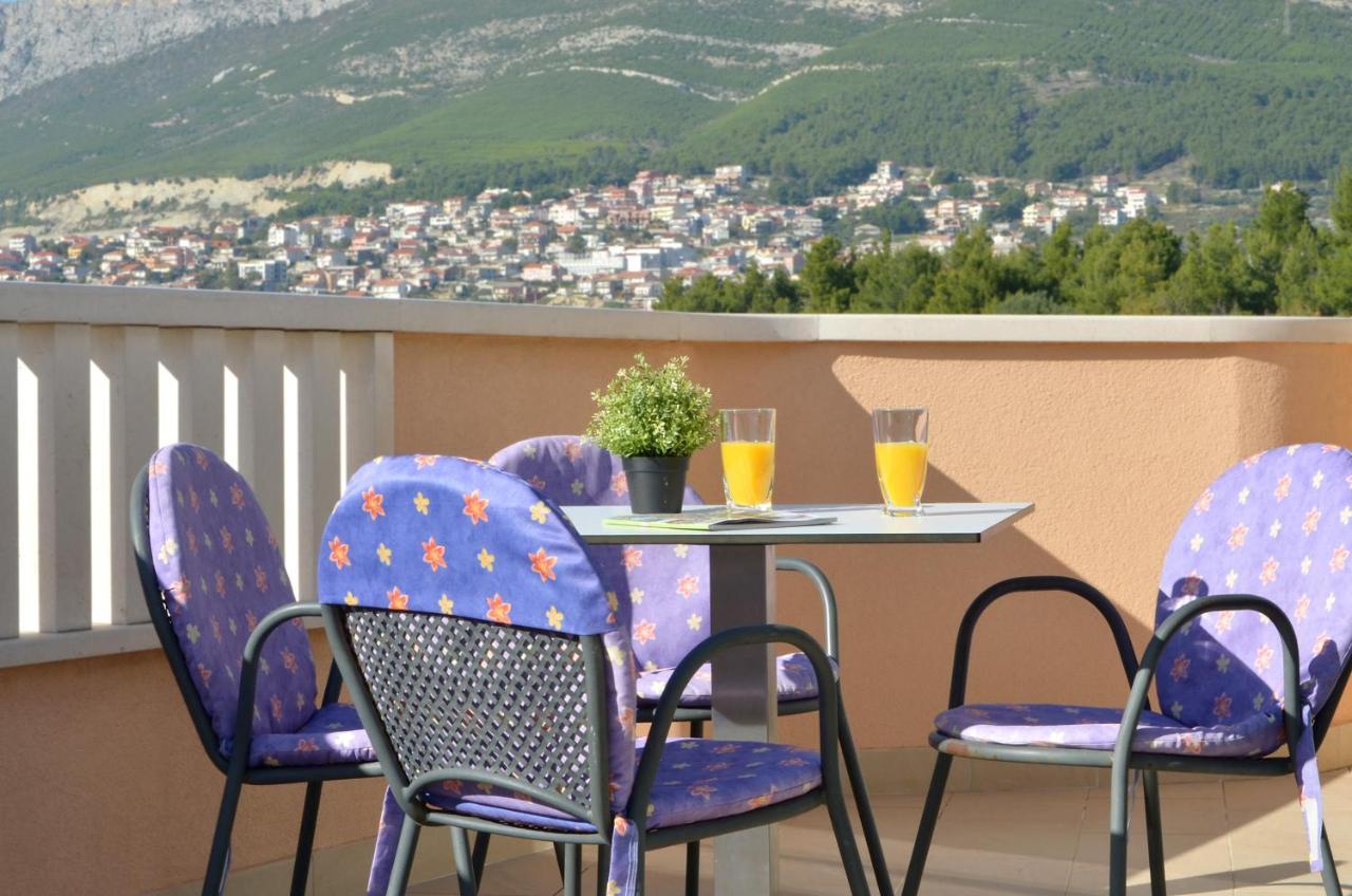 Apartmani Adela Solin Buitenkant foto